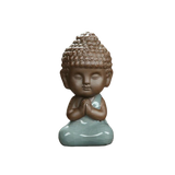 statuette du bouddha namasté 