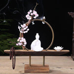 Porte Encens Bouddha Blanc Assis Avec Une Fleur De Lotus