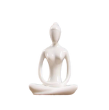 statue bouddha méditation sur fond blanc